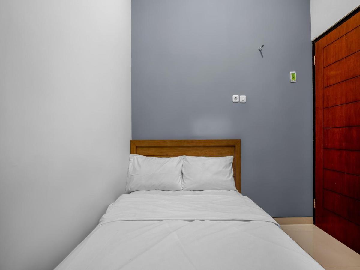 Hotel Casa Ts 16 Malang Exteriér fotografie