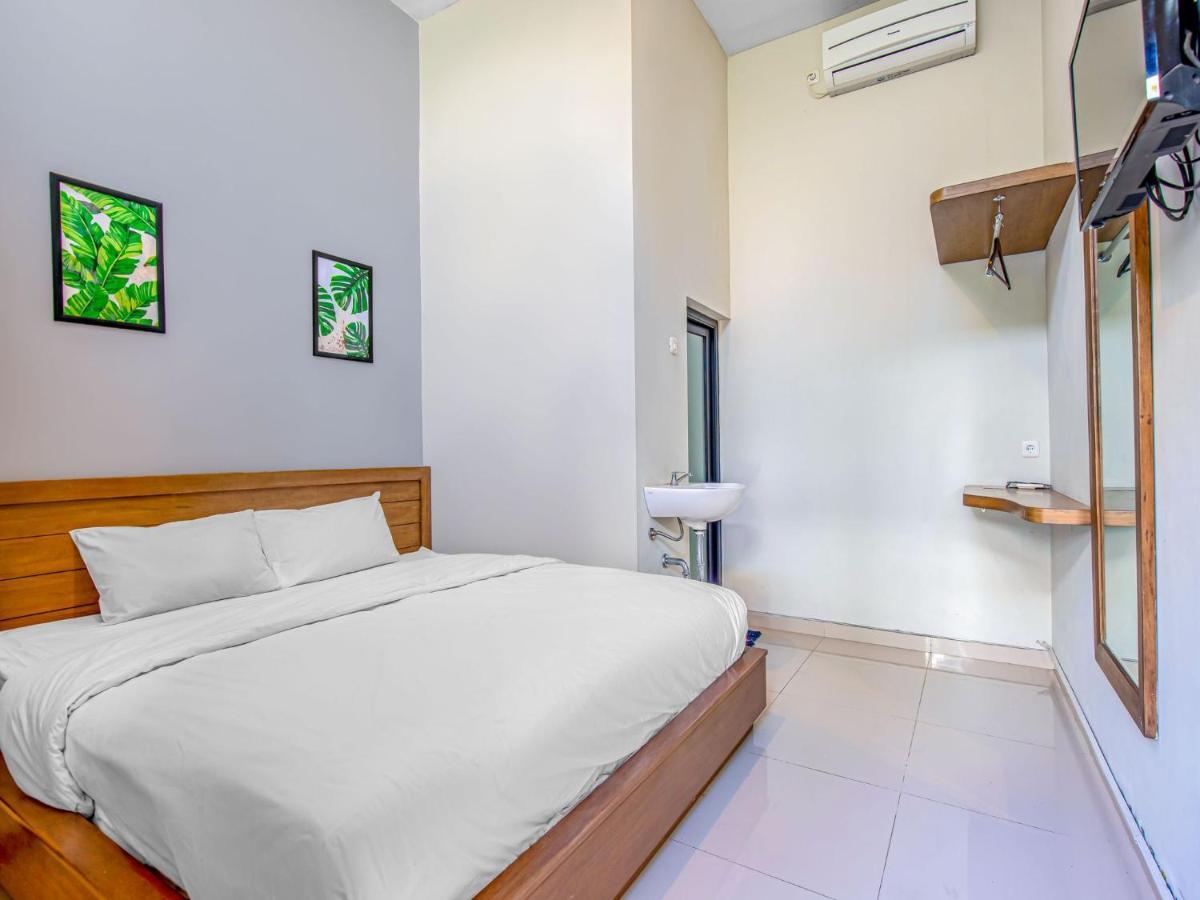 Hotel Casa Ts 16 Malang Exteriér fotografie