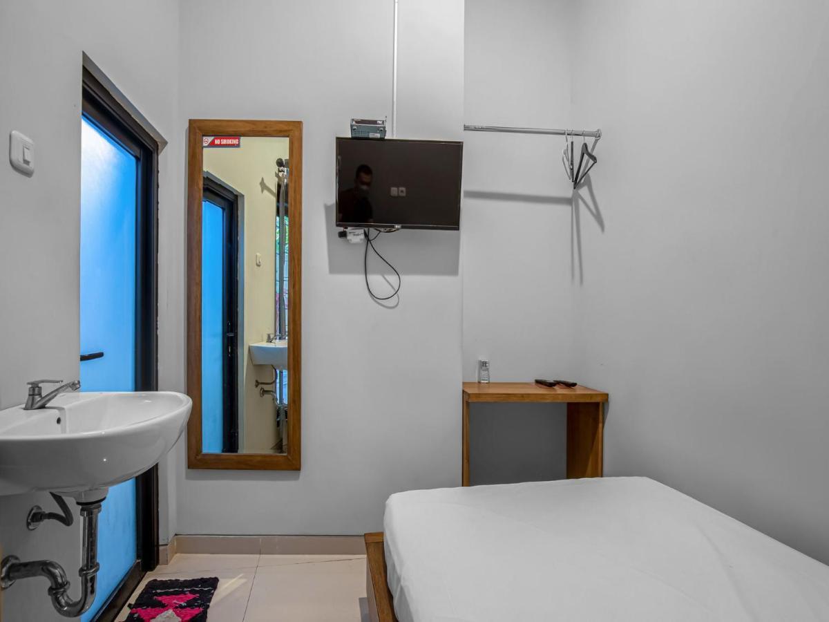 Hotel Casa Ts 16 Malang Exteriér fotografie