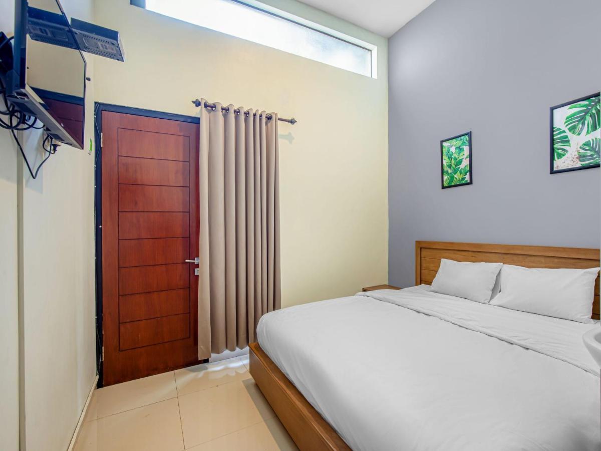 Hotel Casa Ts 16 Malang Exteriér fotografie